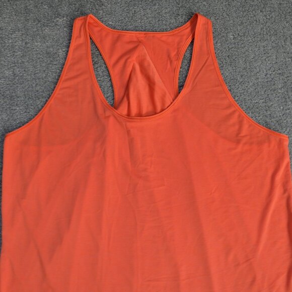 Lululemon Essential Tank Top Pleated *EUC - Picture 4 of 9